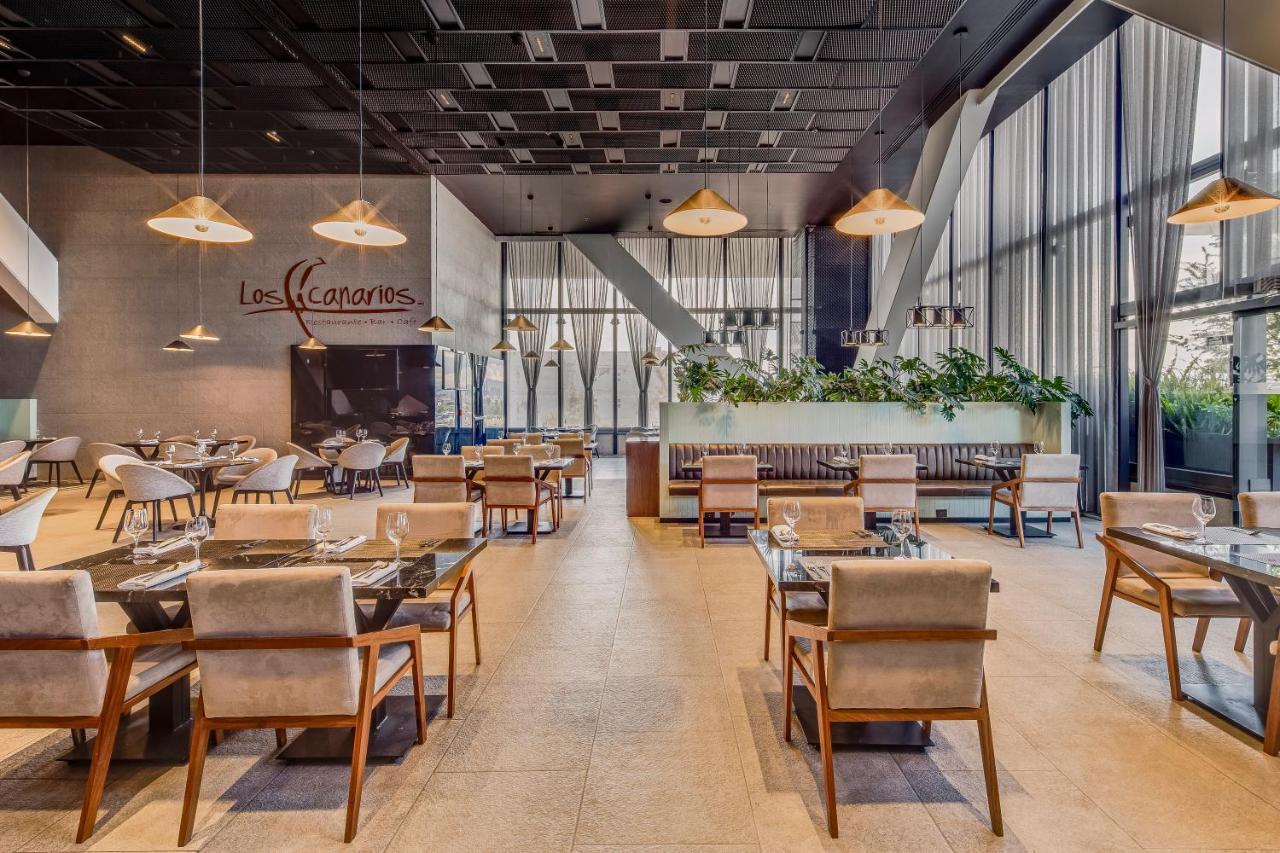 Fiesta Americana Viaducto Aeropuerto Mexico by Eksteriør bilde Restaurant in the hotel
